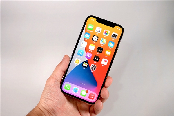 长白苹果手机维修分享iOS 14.2修订版已到，专属iPhone 12系列 
